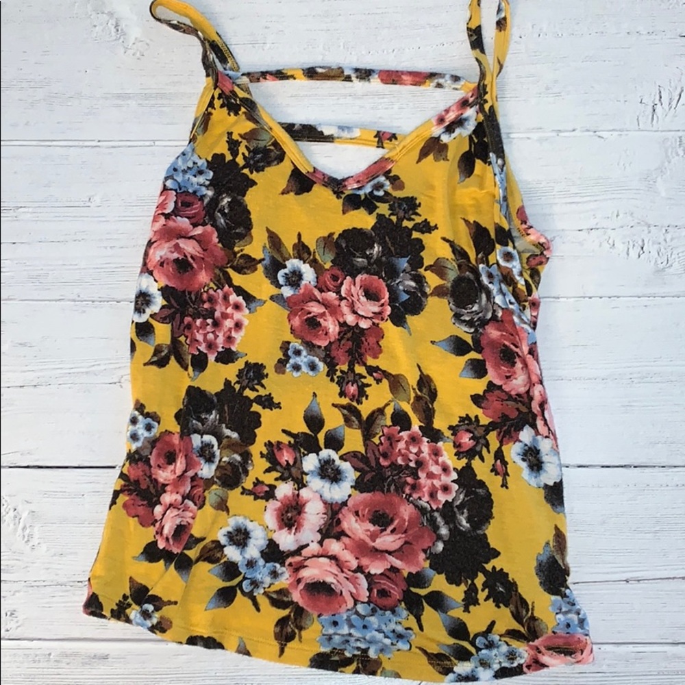 Floral tank top size small
